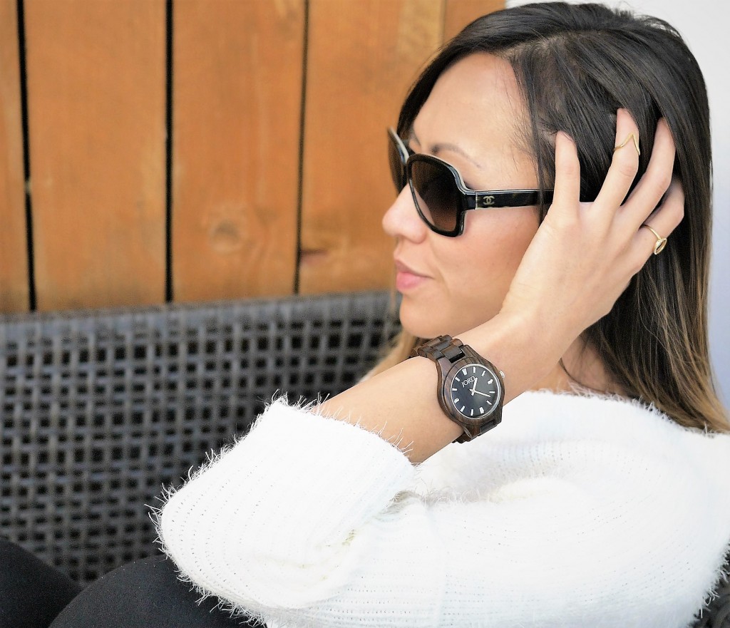 women's watch made of wood